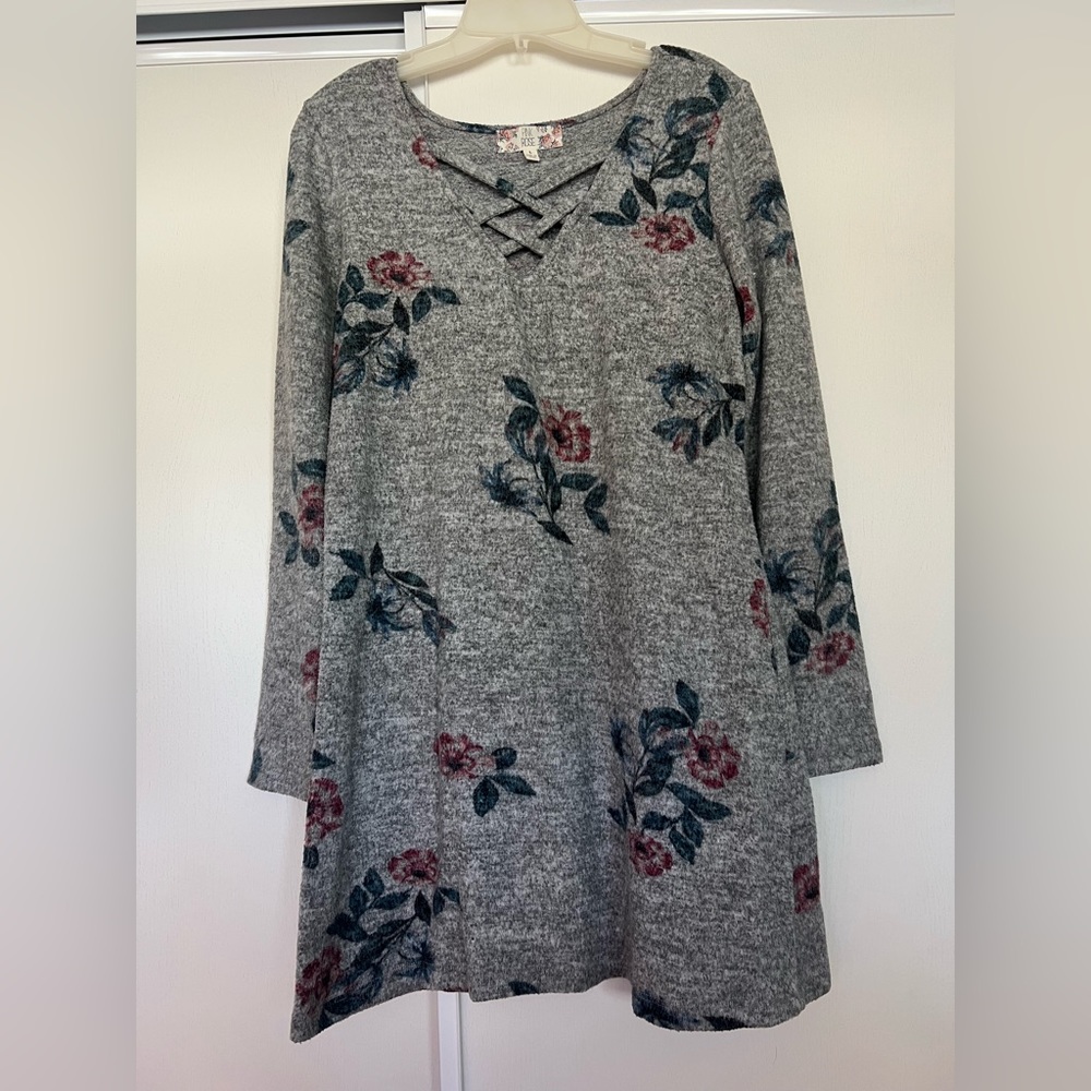 Women’s gray with floral print tunic shirt